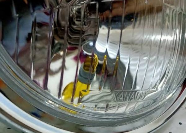 Original Xandau Taiwan full headlight - Image 6